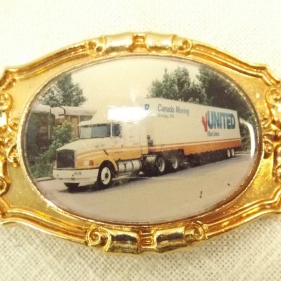 Vintage United Van Lines Brass Trucker Belt Buckle - Picture 2 of 8